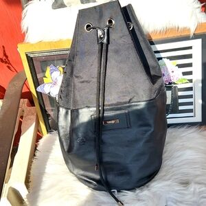 VERSACE PARFUMS EXTRA LARGE DRAWSTRING DUFFLE ONE SHOULDER SLING BACKPACK EUC